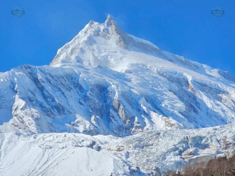 Manaslu group join solo