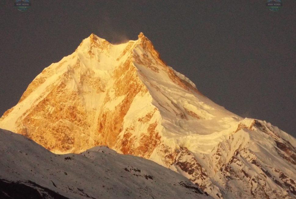 manaslu-circuit-trek-2026